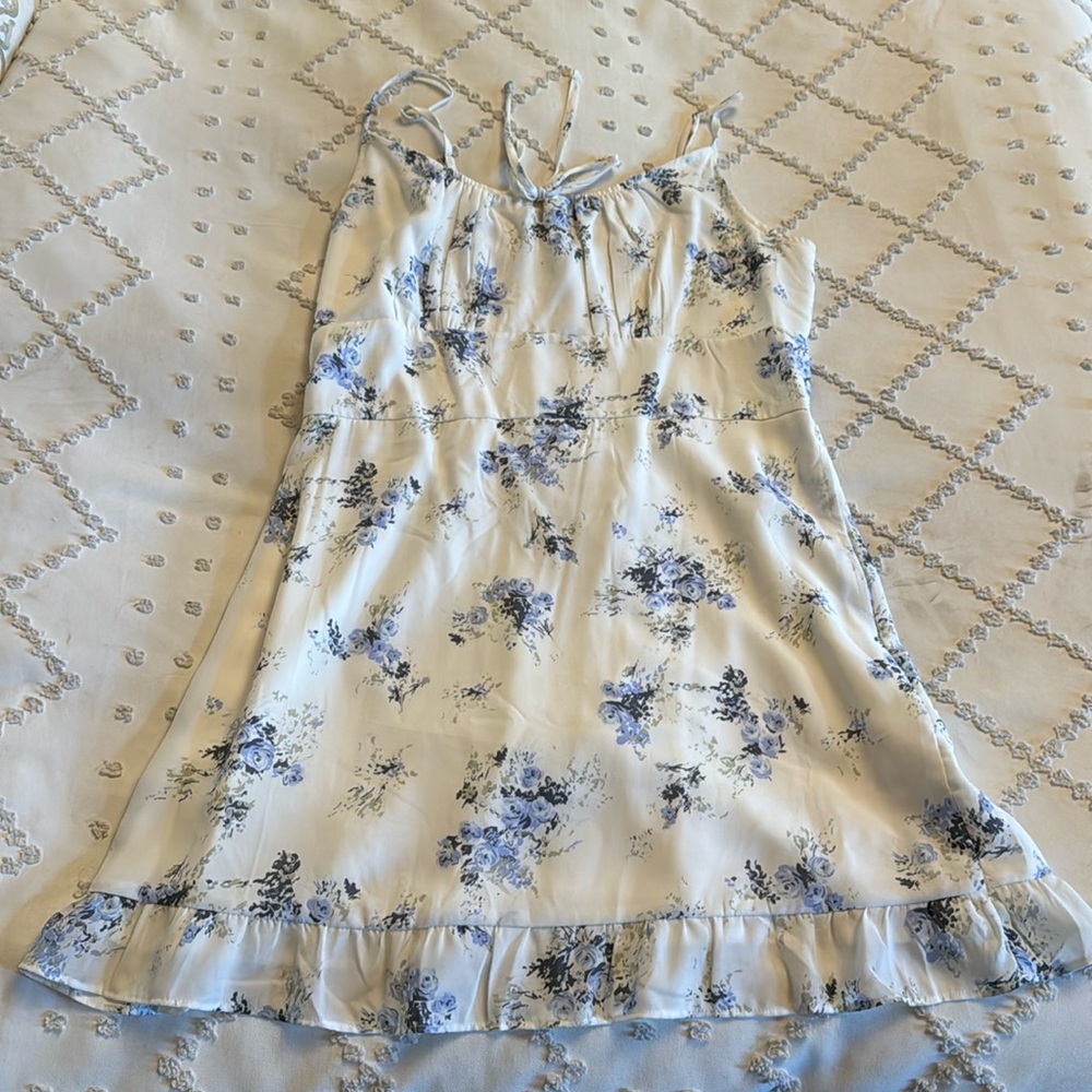 Abercrombie and Fitch mini spaghetti strap floral dress size XL.